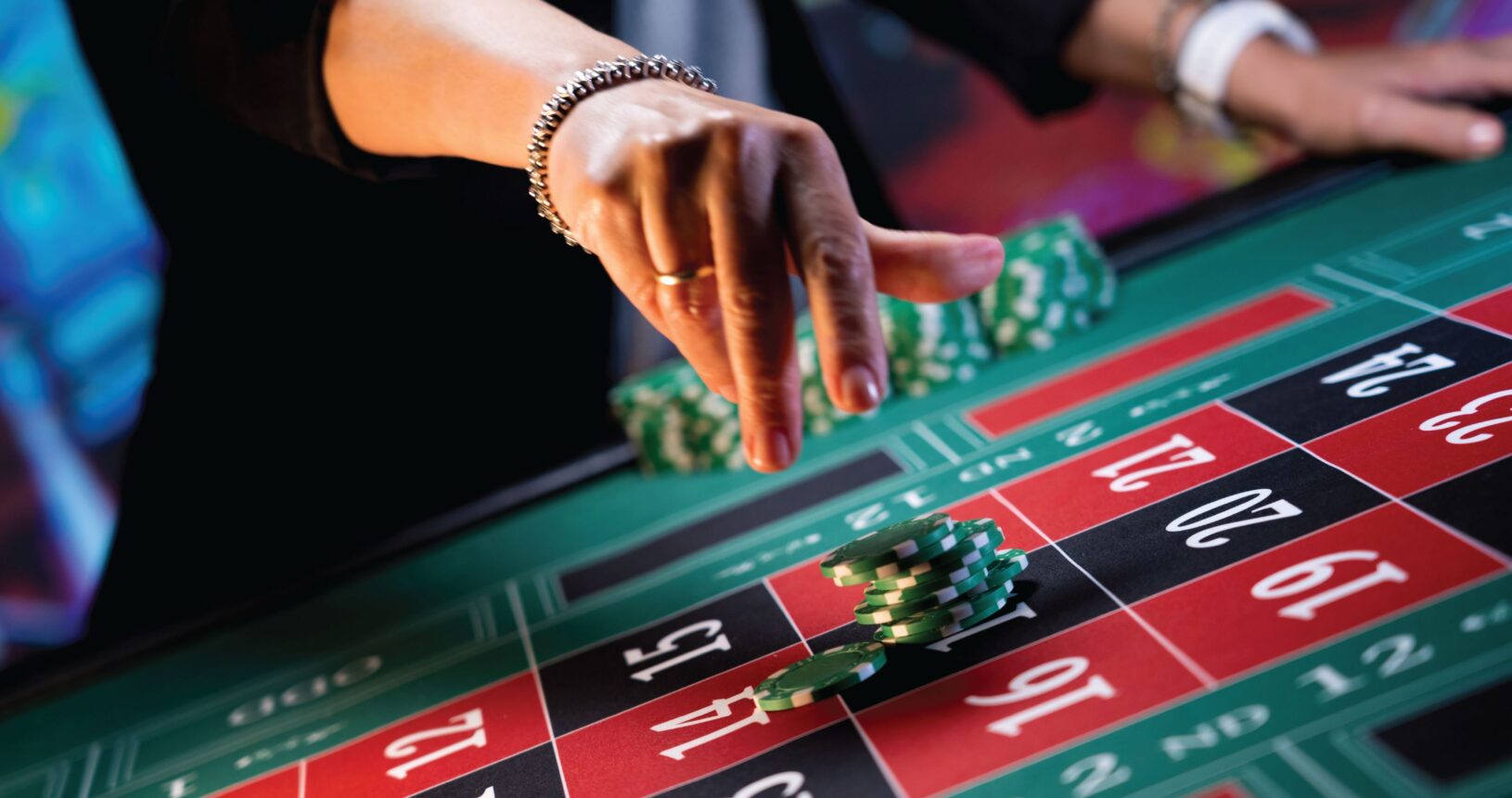 6633d88aba82ae98f67a47e1 table game 800kb p 3200